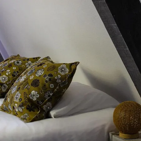 Maison D'Hote La Vie Est Belle 3* Lalinde